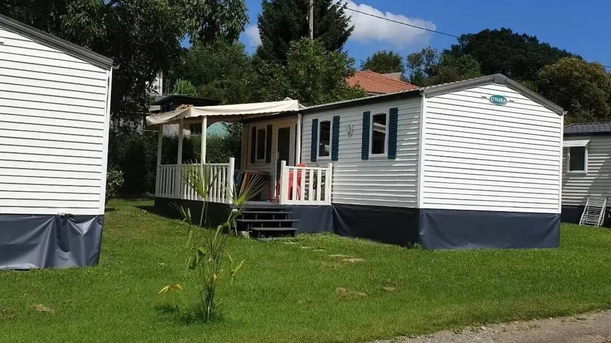 Lourdes House | Camping LE VIEUX BERGER * - Mobil home Trio 45 m2 3 bedrooms 7 people