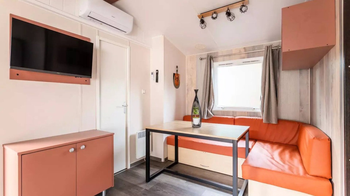 La Petite Motte House | Camping Maïana Resort* - Cottage Privilege 6 rooms 10/14 people air-conditioned - TV
