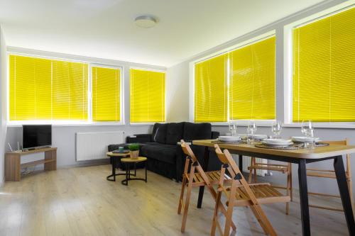 Kornik Cabin | Camping Oaza Błonie Kórnik Domki Standard Plus - 3 pokoje