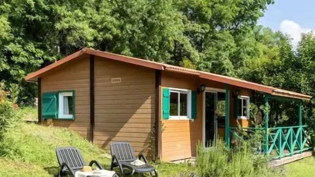 Privas Ski Chalet | Camping Sandaya Les Jardins De Privas **** - Chalet for 5 People