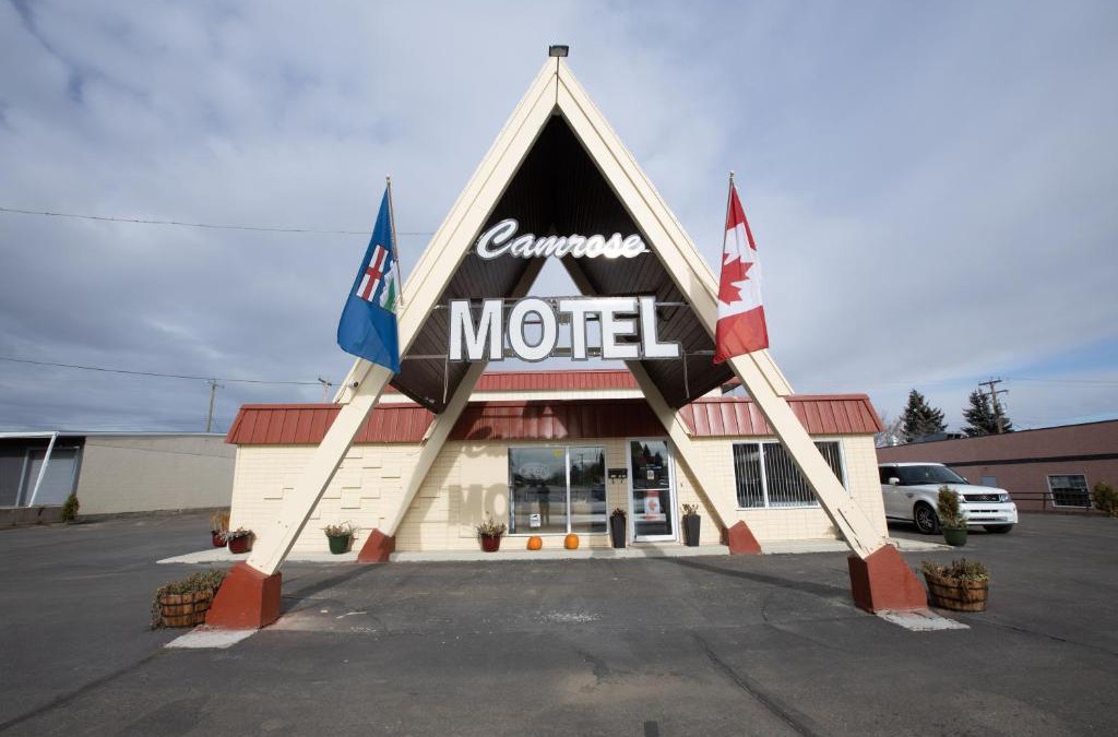 Camrose Hotel | Camrose Motel