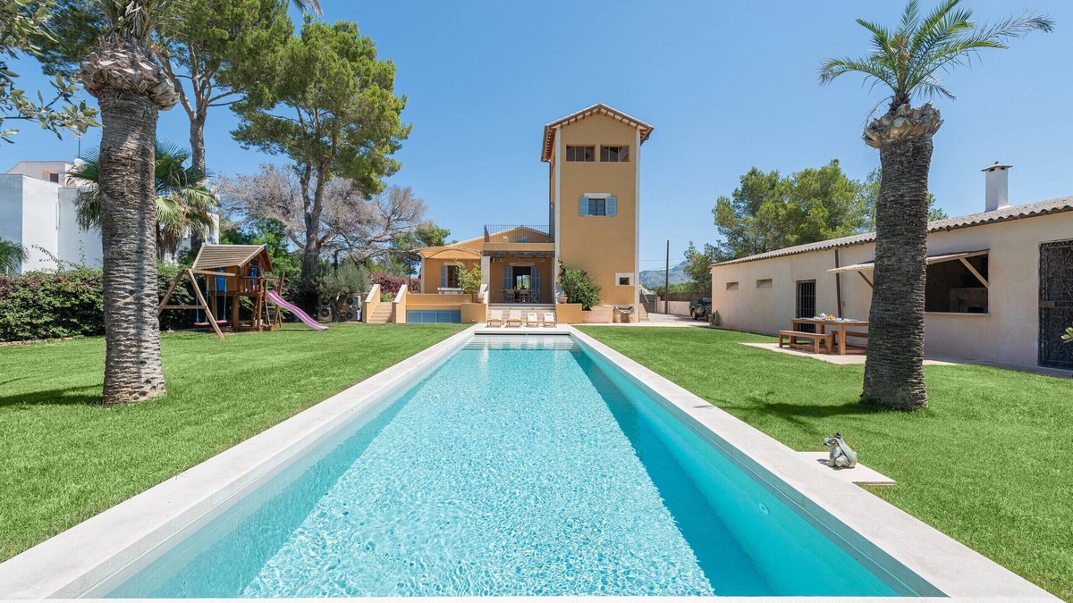 es Bacares Ski Chalet | Can Brasa - Es Morer Vermell Spectacular with swimming pool 200m from the sea
