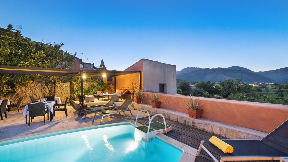 Moscari House | Can Calco was originally a hotel-restaurant but now is an exclusive villa.