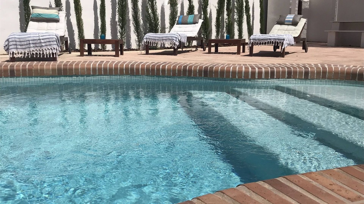 San Antonio Bay Villa | Can Fuentes, 8 pers. with private pool, 5 minutes walk from the beach
