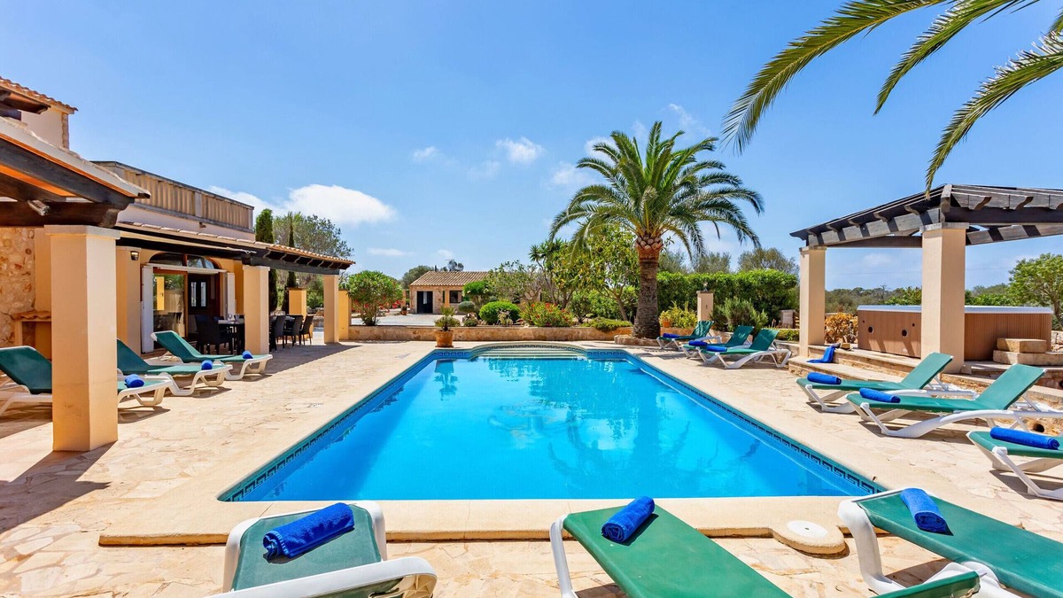 Cala Santany Villa | Can Talaia by dracmallorca