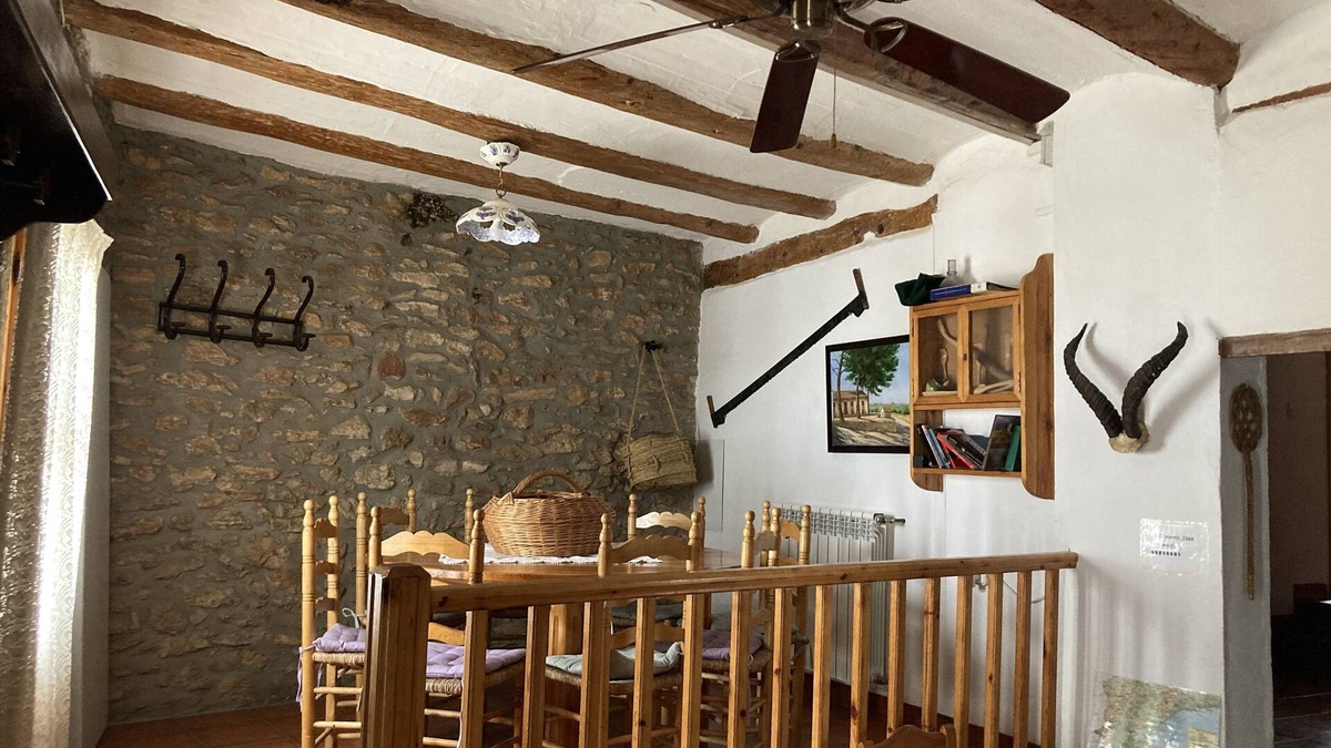 Masdenverge Cottage | Can Torres for 15 people