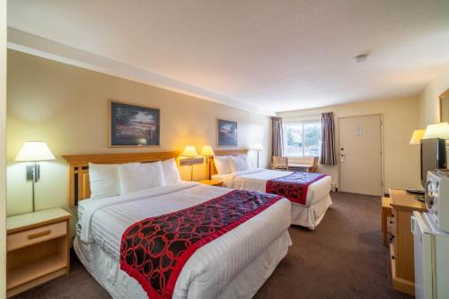 Cache Creek Hotel | Canada's Best Value Desert Inn & Suites