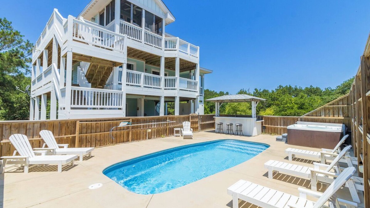 Carova Beach House | Canalfront 6BR home w/pool & hot tub on the beautiful 4x4 beaches of Carova!