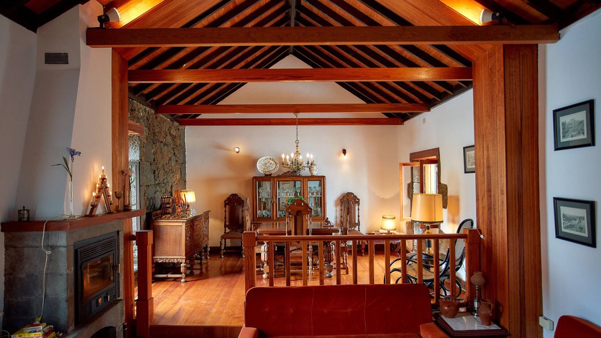 La Solana House | Canarian Rural 4BR Home with Terrace - Views - BBQ