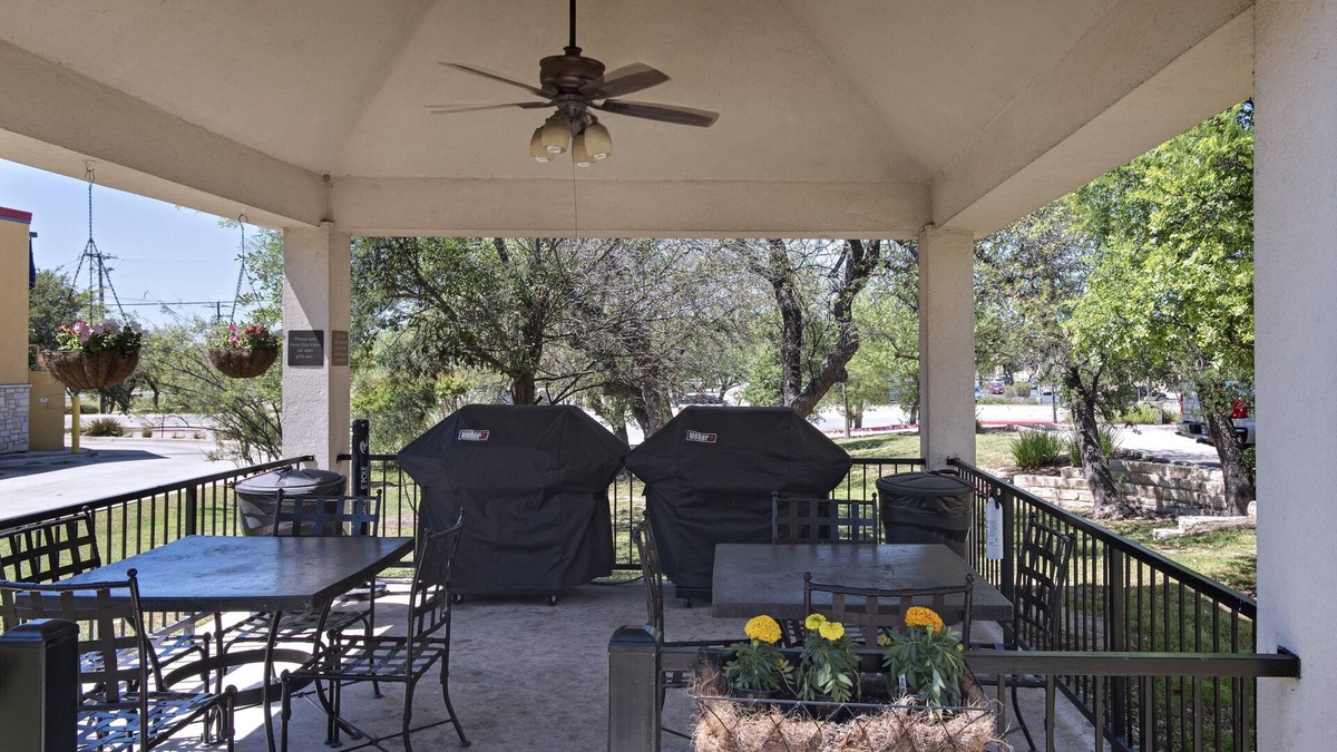 Cedar Park Hotel | Candlewood Suites Austin N - Cedar Park by IHG