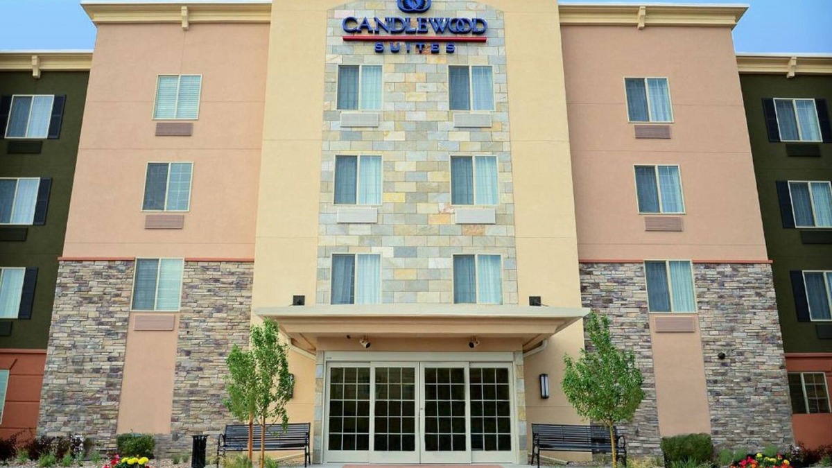 Brighton Hotel | Candlewood Suites Denver Northeast - Brighton by IHG