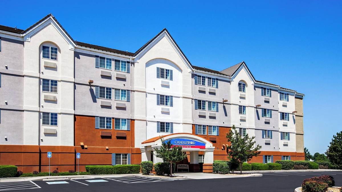 Medford Hotel | Candlewood Suites Medford by IHG