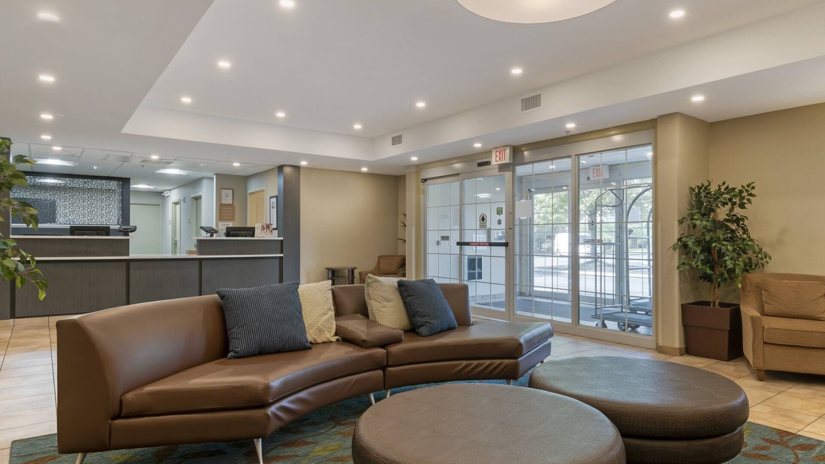 West Reading Hotel | Candlewood Suites Reading by IHG