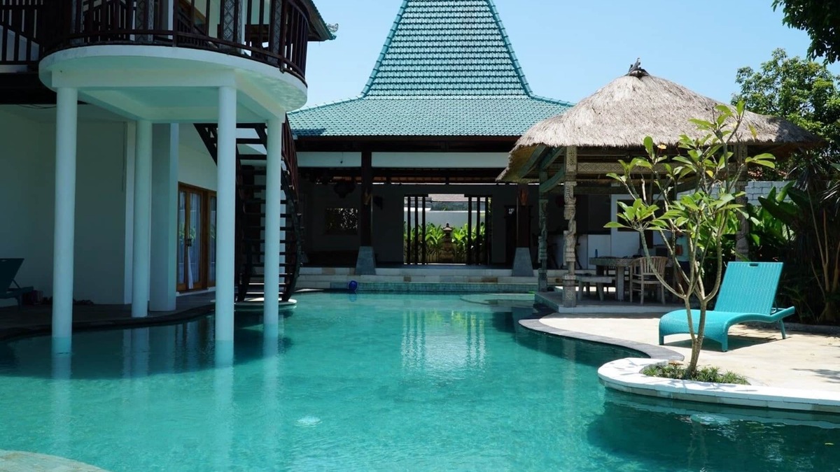 Berawa Villa | Canggu,Luxury villa 300 mts from Beach