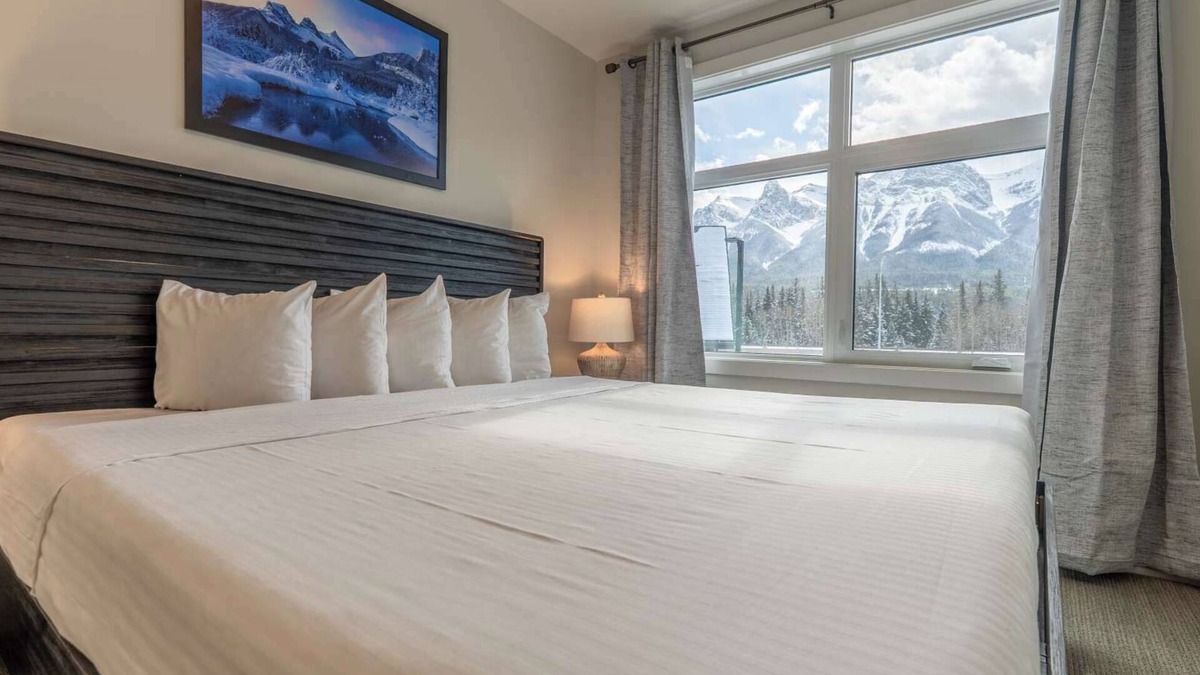 Harvie Heights Condo | Canmore - Skyridge 401
