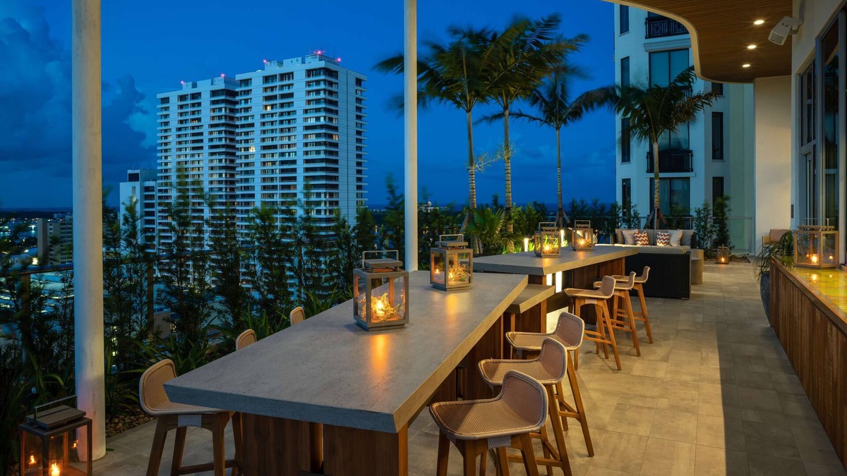 Downtown West Palm Beach Hotel | Canopy by Hilton West Palm Beach Downtown