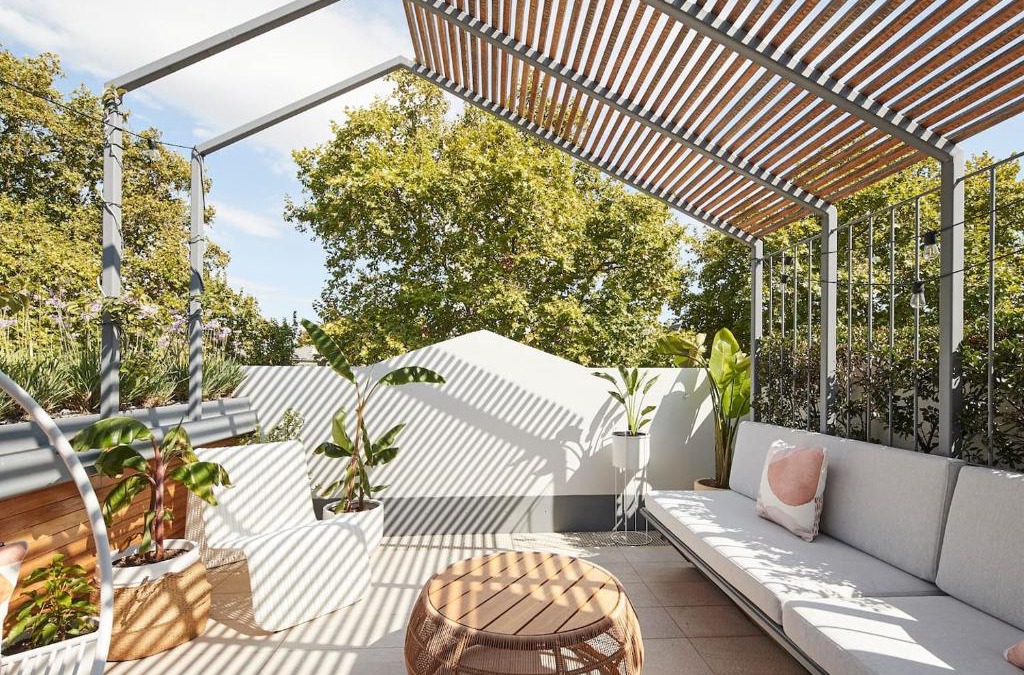 North Melbourne House | Canopy Terrace - Retreat to Voguish Urban Charm