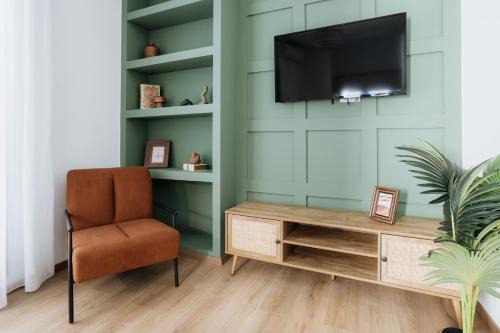 Volos City Centre Apartment | CANVAS Color Your Stay