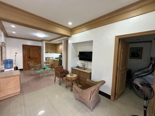 Nasugbu Apartment | Canyon Cove by Lawton
