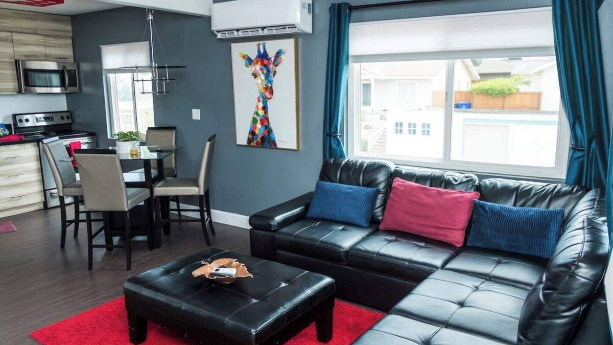 Hillcrest House | Canyon View Summary: