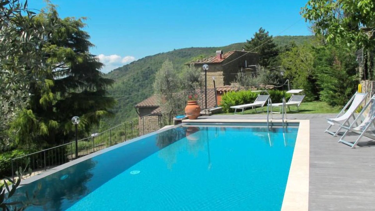 Poggio di Loro House | Capanna by Interhome