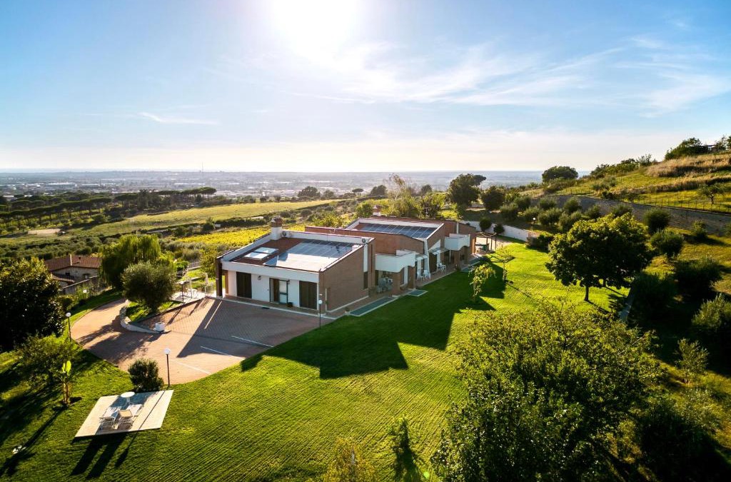 Albano Laziale Villa | Cape House