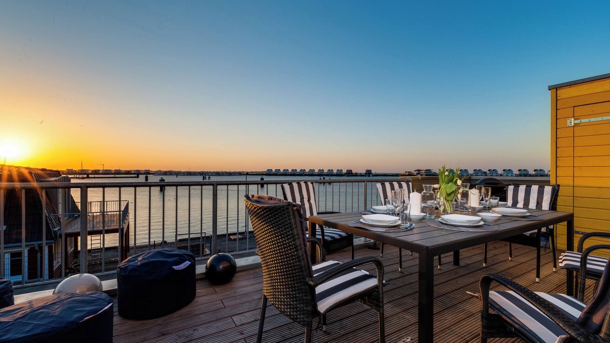 Olpenitz Apartment | Cape Mar 2: Baltic Sea vacation with fireplace, terrace lake & wellness bath right on the water