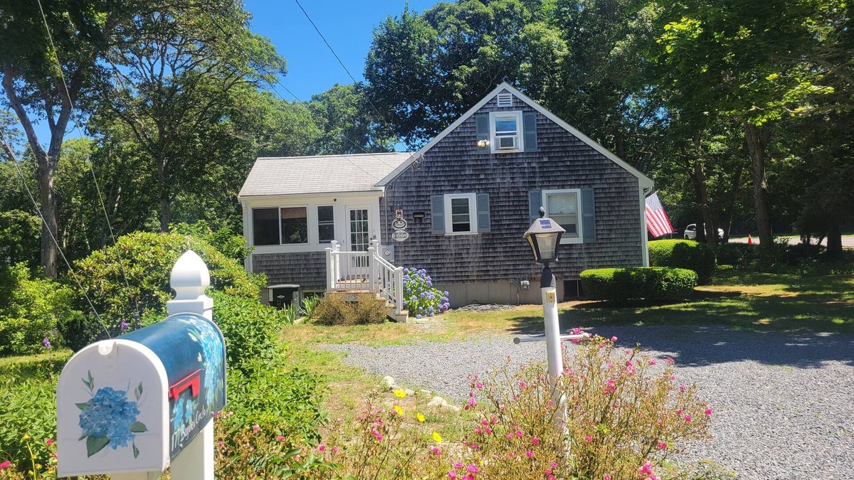 Osterville House | Cape…on the Cape! Cute home near beach and center of town. Beach pass included.