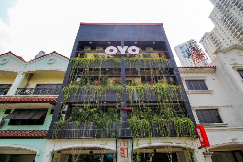 Surabaya Hotel | Capital O 217 A1 Hotel