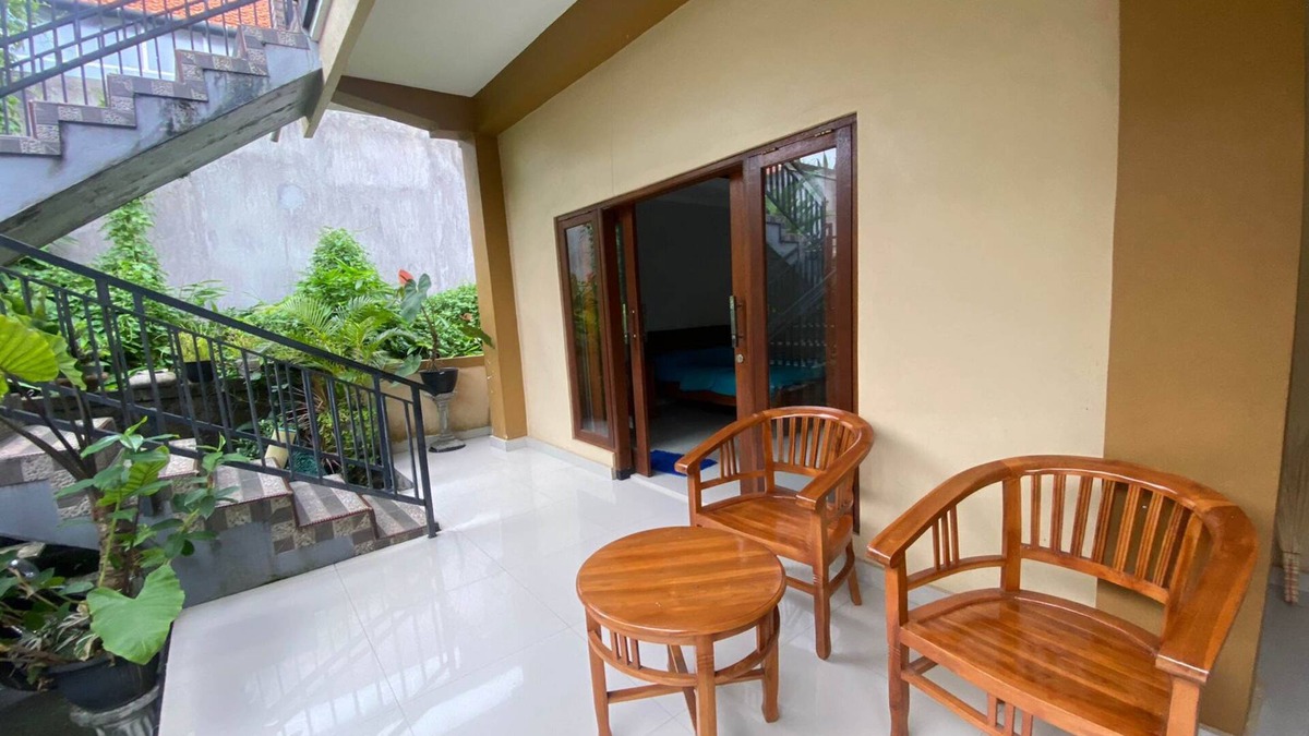 Melayang Hotel | Capital O 93881 Jero House