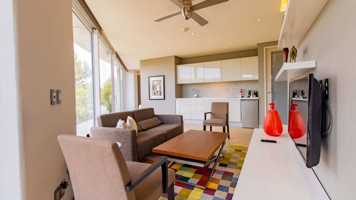 Alvaro Obregon Condo | Capitalia - South Haven: Top Choice