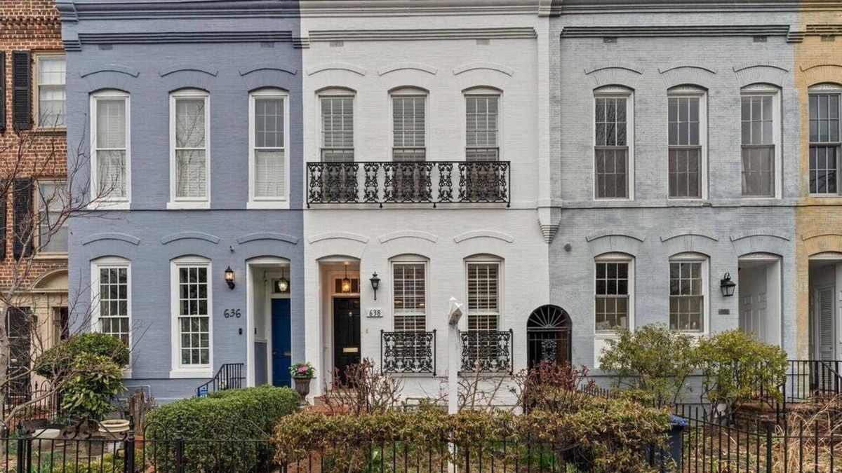 Capitol Hill House | Capitol Hill Townhome - 2 Blocks from Metro and Walking Distance to Inauguration