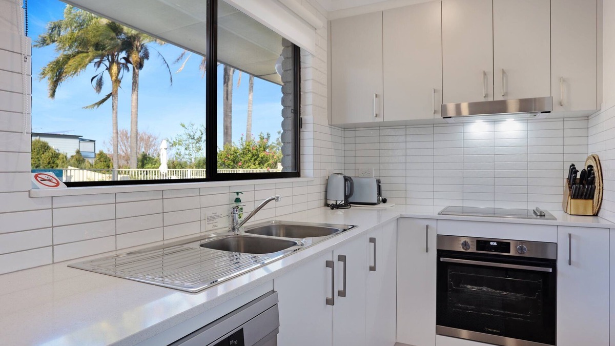 Merimbula Apartment | Capri Apartments: 2 bedroom (We have 1 upstairs and one downstairs apartment)
