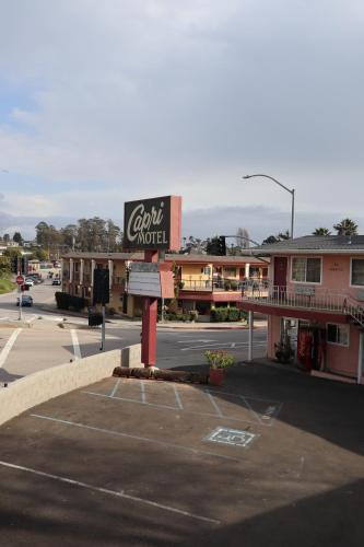 Beach Hill - Beach Flats Hotel | Capri Motel Santa Cruz Beach Boardwalk