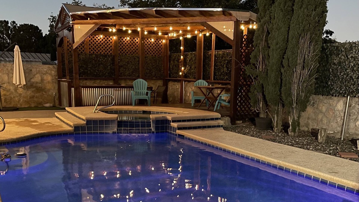 Northeast El Paso House | Captain Home w Saltwater Pool-close to Ft Bliss & Mt