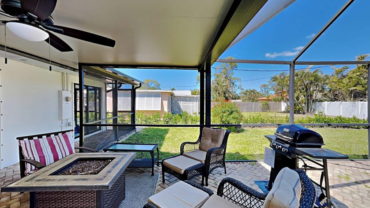 Bonita Springs Cottage | Captain's Cottage