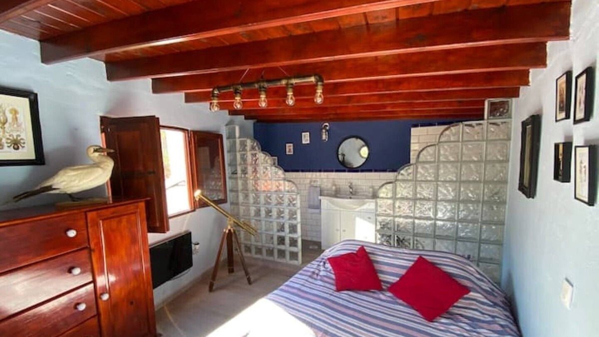 Las Lagunetas Bed & Breakfast | ‘Captain’s Cabin’ with magnificent mountain views