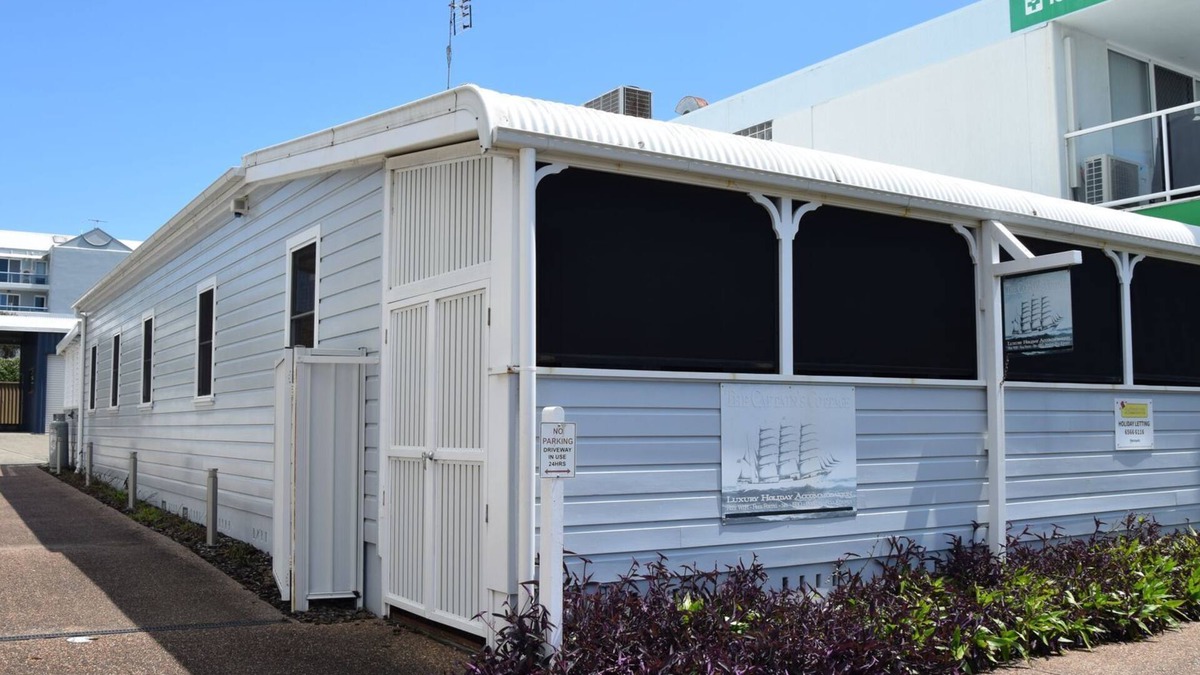 South West Rocks Cottage | Captains Cottage SWR