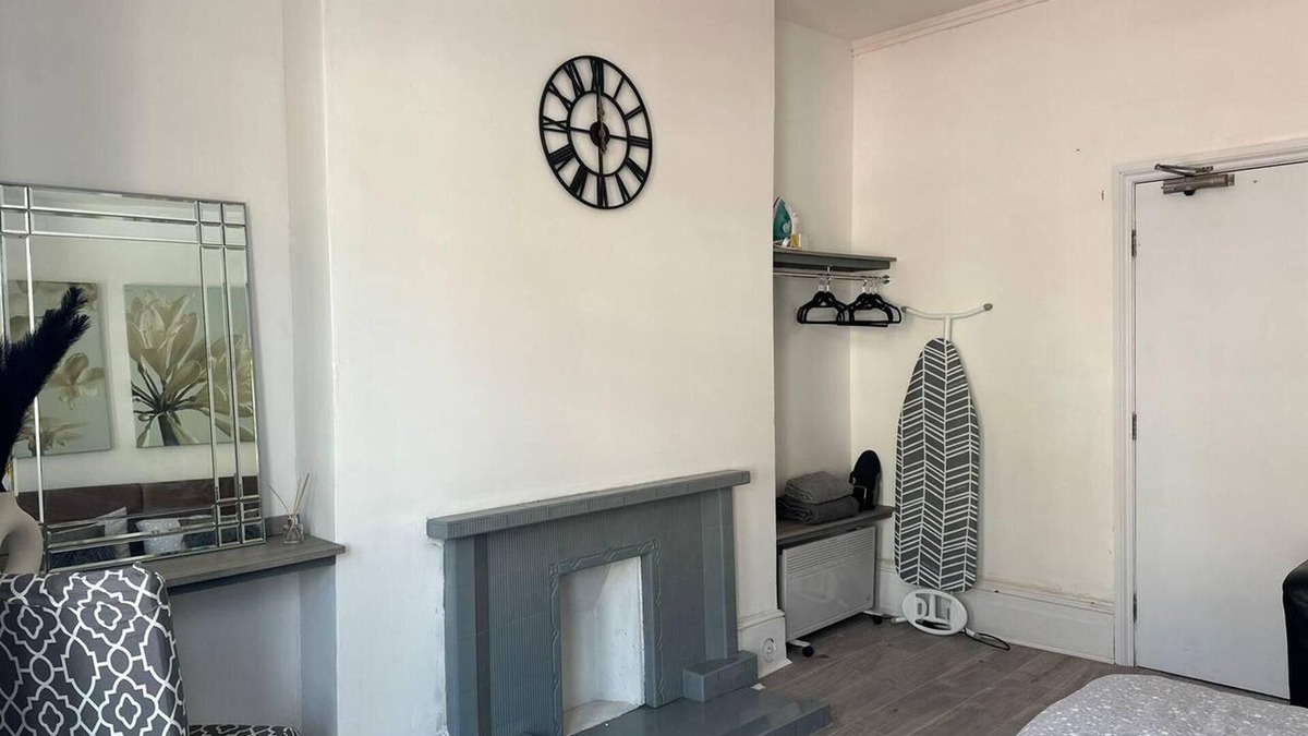 Newport Apartment | Captivating 2-bed Apartment in Newport