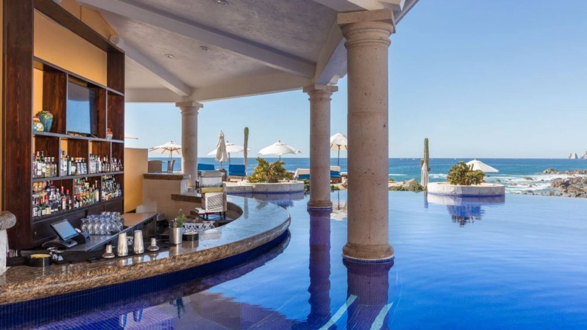 Los Cabos Hotel | Captivating 2BR Condo with Tennis Court Ideal for Weekend Getaway