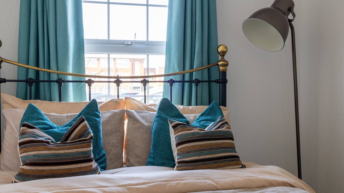 Dartford House | Captivating 4-Bed House in Dartford