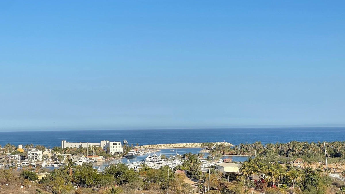 San Jose del Cabo Villa | Captivating charm! Modern 3-bedroom Villa. BEACH, SEA & MARINA P.L.C., Views!
