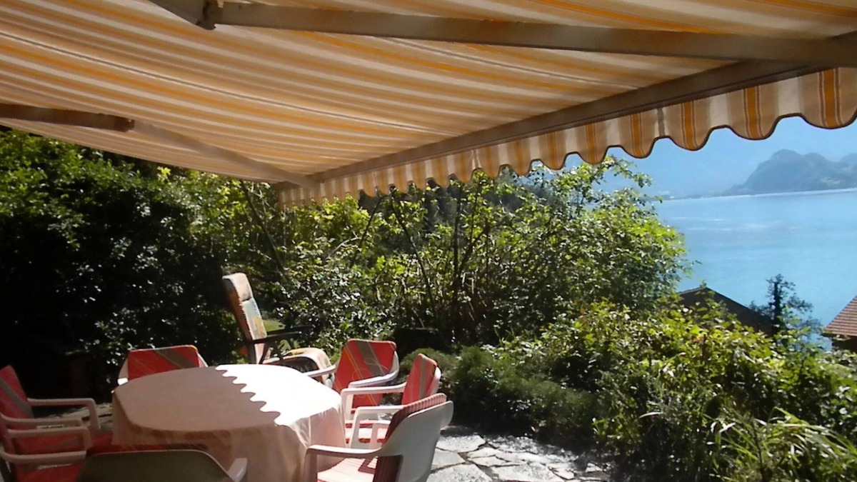 Quarten Ski Chalet | Car-free idyll on the lake, only accessible by boat