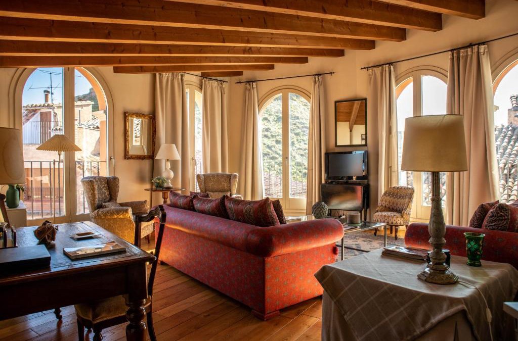 Cardona Apartment | Cardona Luxury Penthouse by Duquessa Hotel Collection