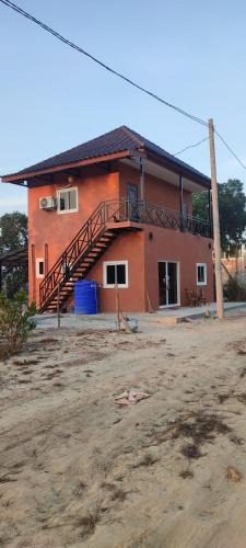 Srae Ambel House | Care Rock Guesthouse