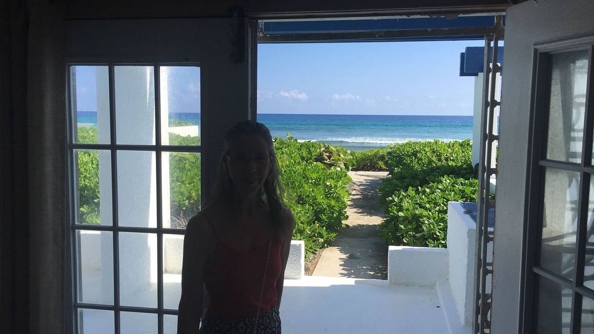 La Grande Princesse Condo | Caribbean Paradise, STEP OUT YOUR DOOR TO THE WAVES! Central AC, a rare luxury