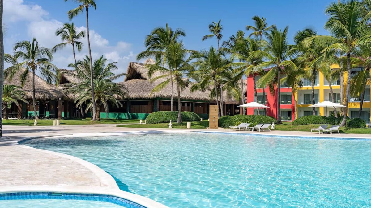 Bavaro Hotel | Caribe Deluxe Suite Room at Caribe Deluxe Princess! Outdoor Pool, Beach Access!