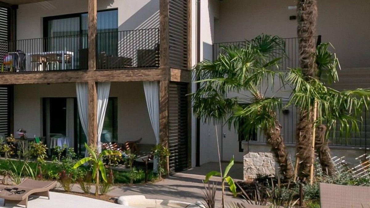 Lido di Jesolo Apartment | Caribe Sunset E1.6 New Village