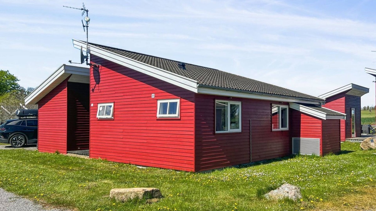 Gudhjem House | "Carlie" - 2.8km from the sea by Interhome