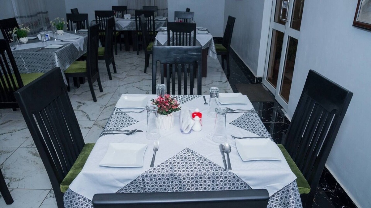 Festac Hotel | Carlton Gate Hotel Festac